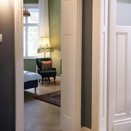 *citadel* 2br - Center Apartment *