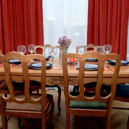 *citadel* 2br - Center Apartment